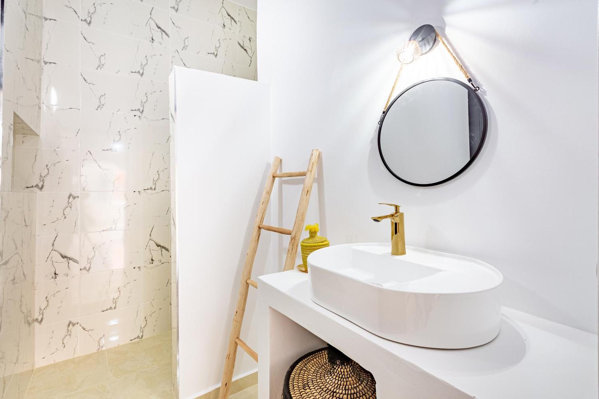 Riad Dar Juma, Suites & Appartements, Spa & Piscine Chauffee 마라케시 외부 사진