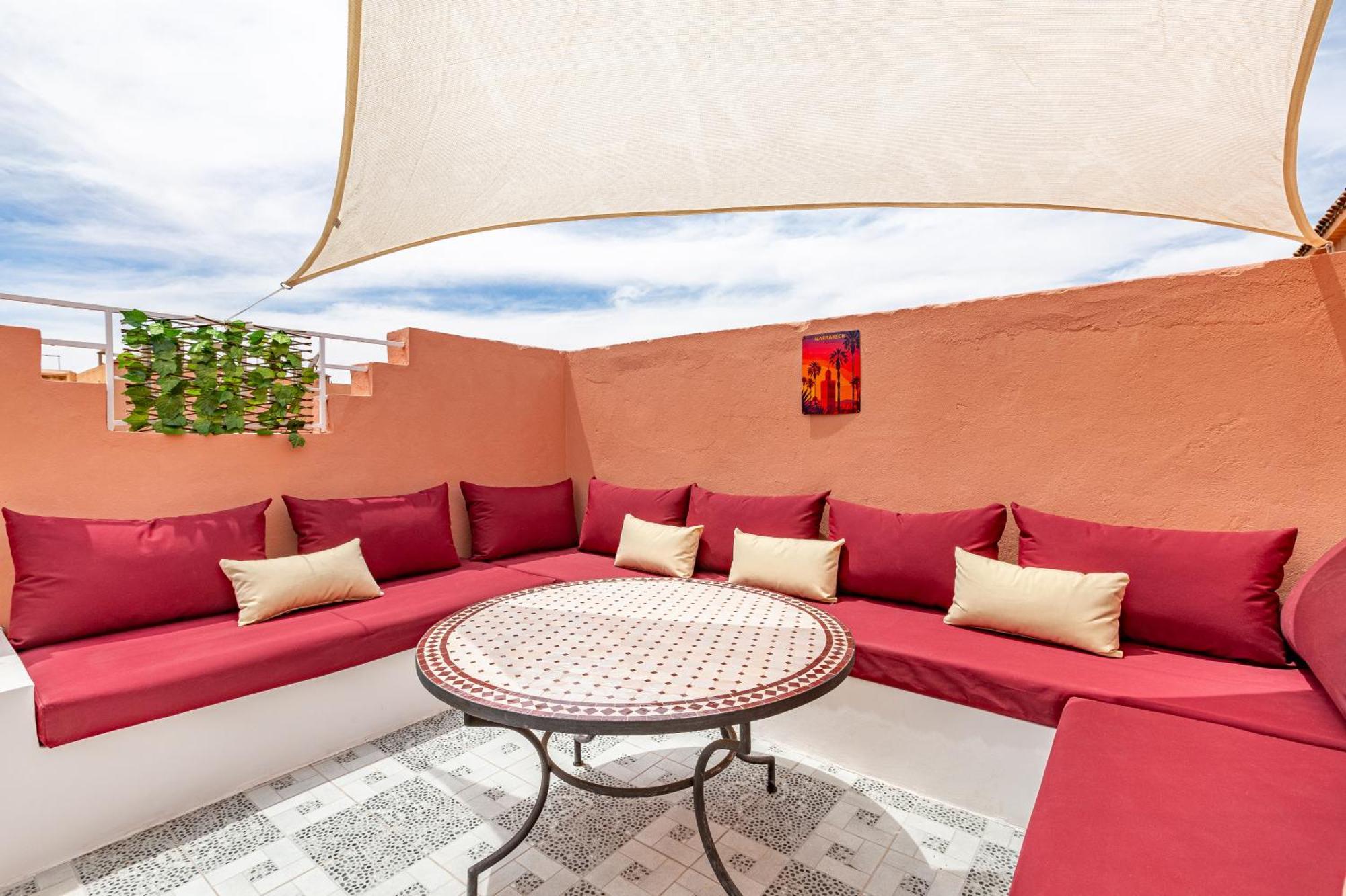 Riad Dar Juma, Suites & Appartements, Spa & Piscine Chauffee 마라케시 외부 사진